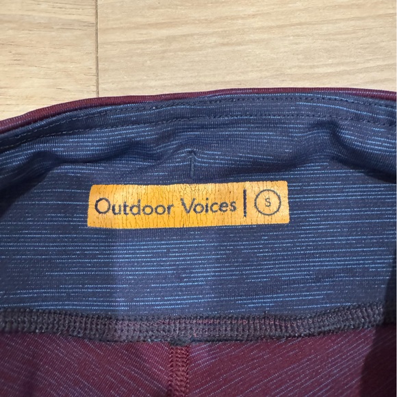 Outdoor Voices Leggings- Small- Like New - Picture 2 of 4